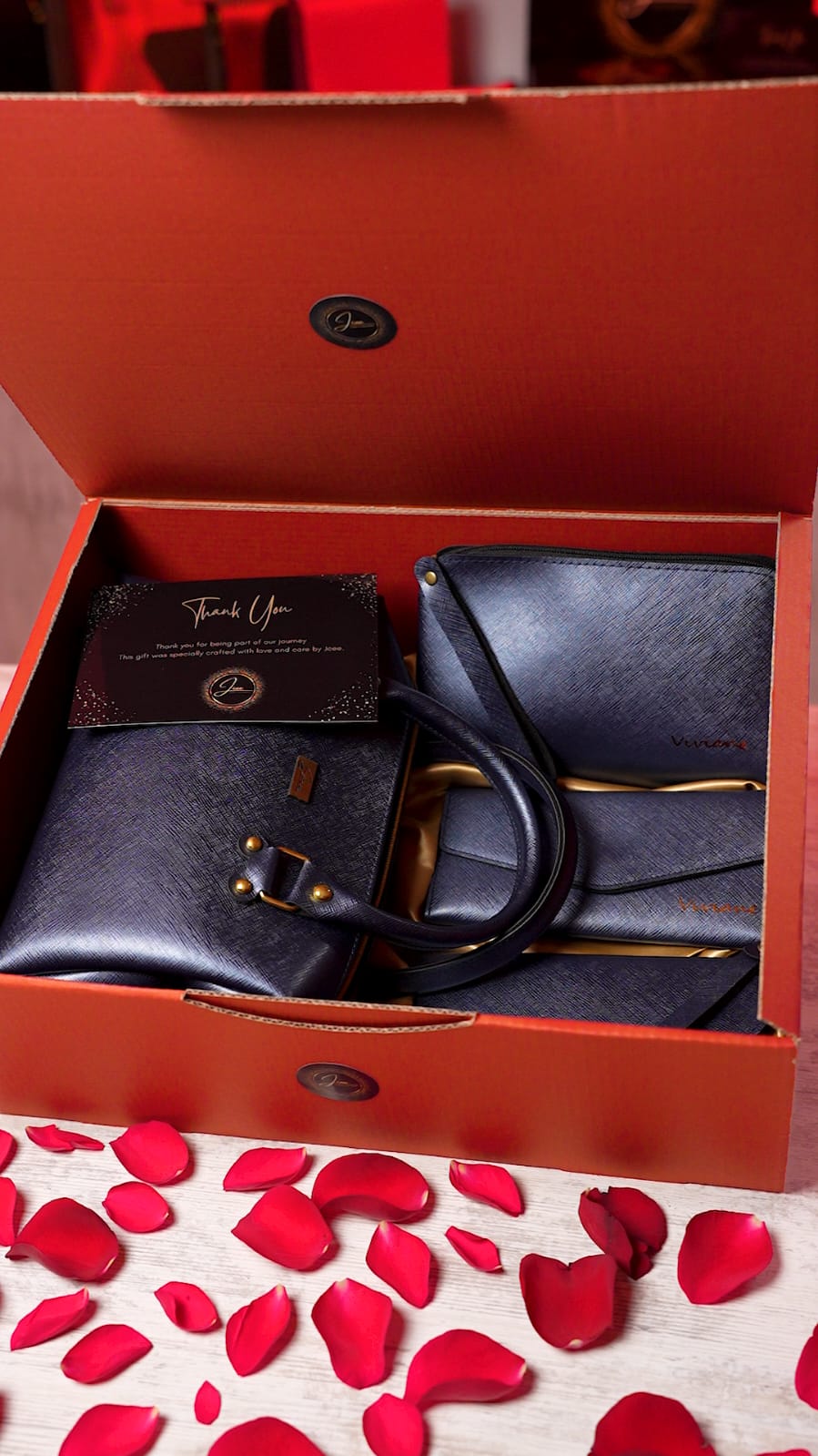 The Lady Set
